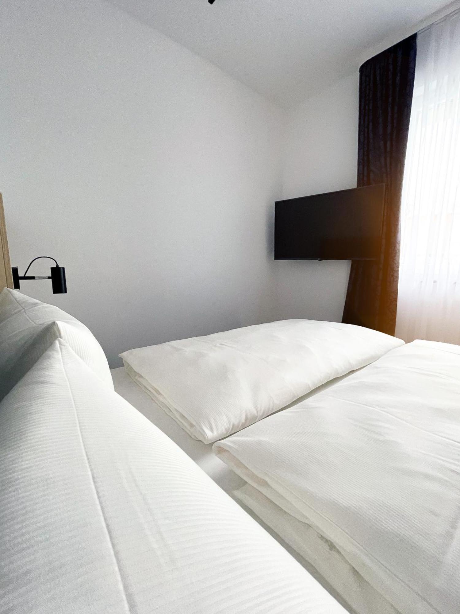 Holi City Apart Hotel Берлин Экстерьер фото