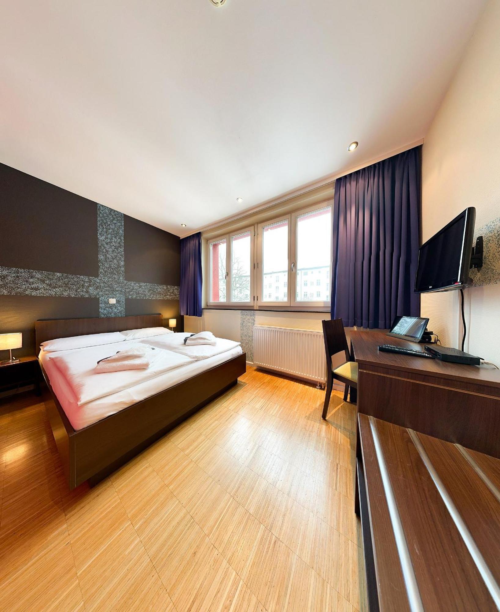 Holi City Apart Hotel Берлин Экстерьер фото
