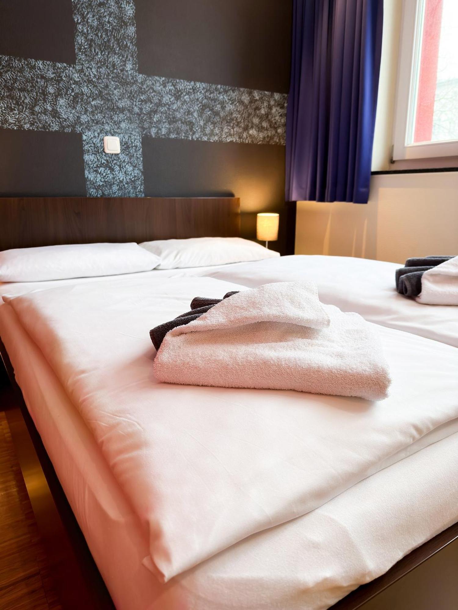 Holi City Apart Hotel Берлин Экстерьер фото
