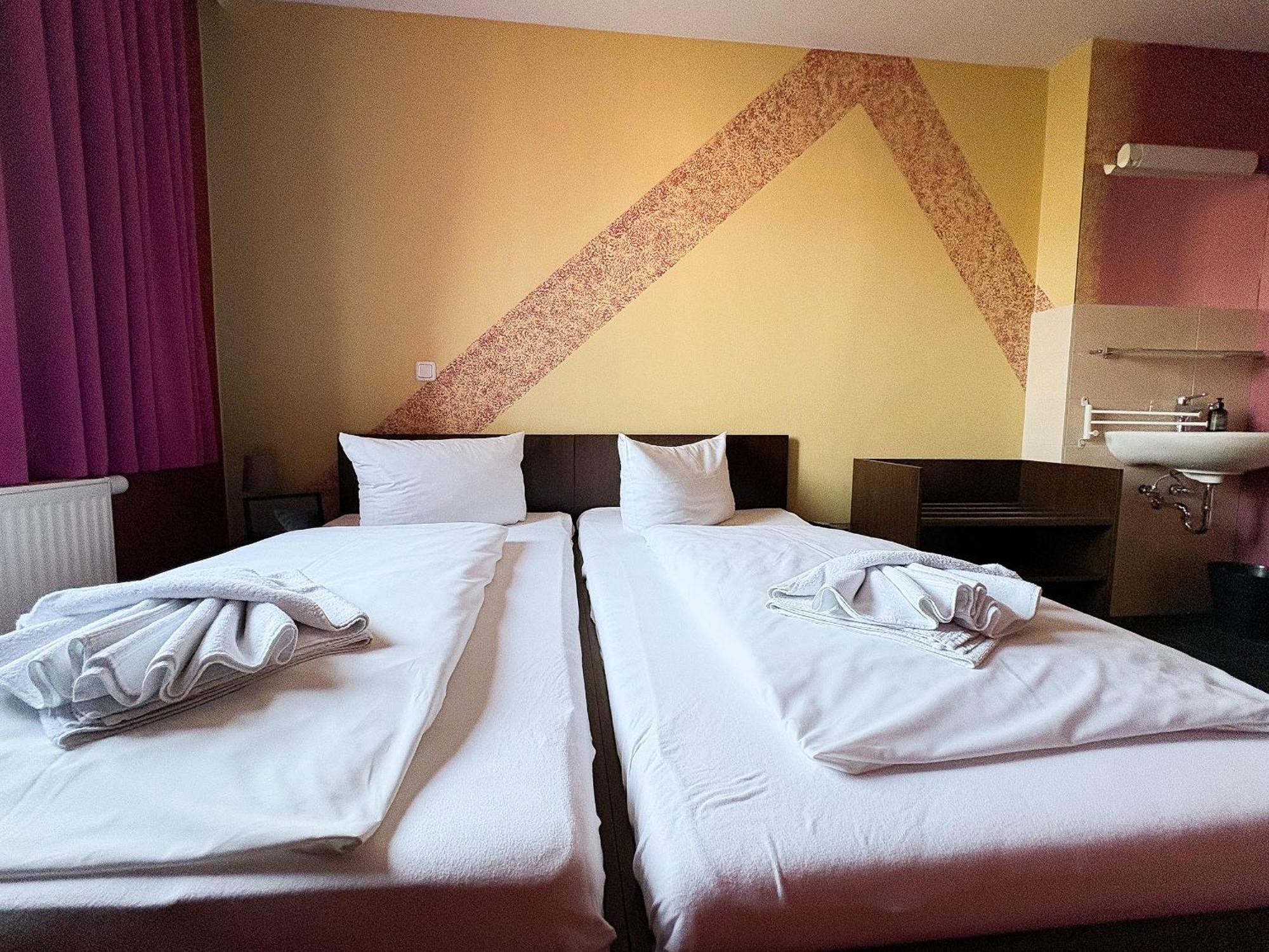 Holi City Apart Hotel Берлин Экстерьер фото